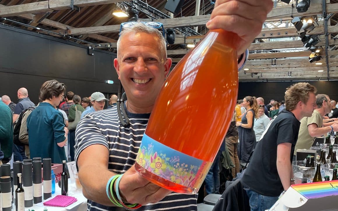 Les Caves de Pyrene launches first en primeur English wine campaign